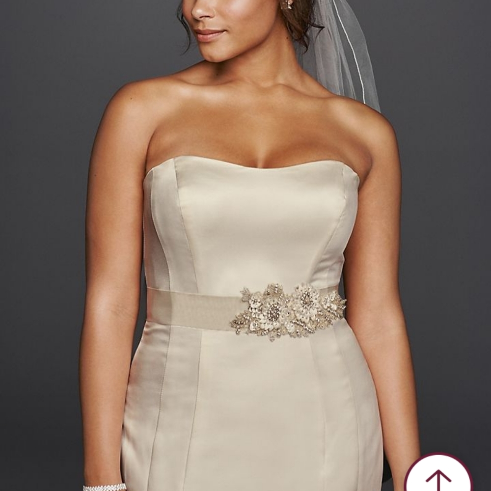 Plus size wedding dress satin gown white 20w NWT